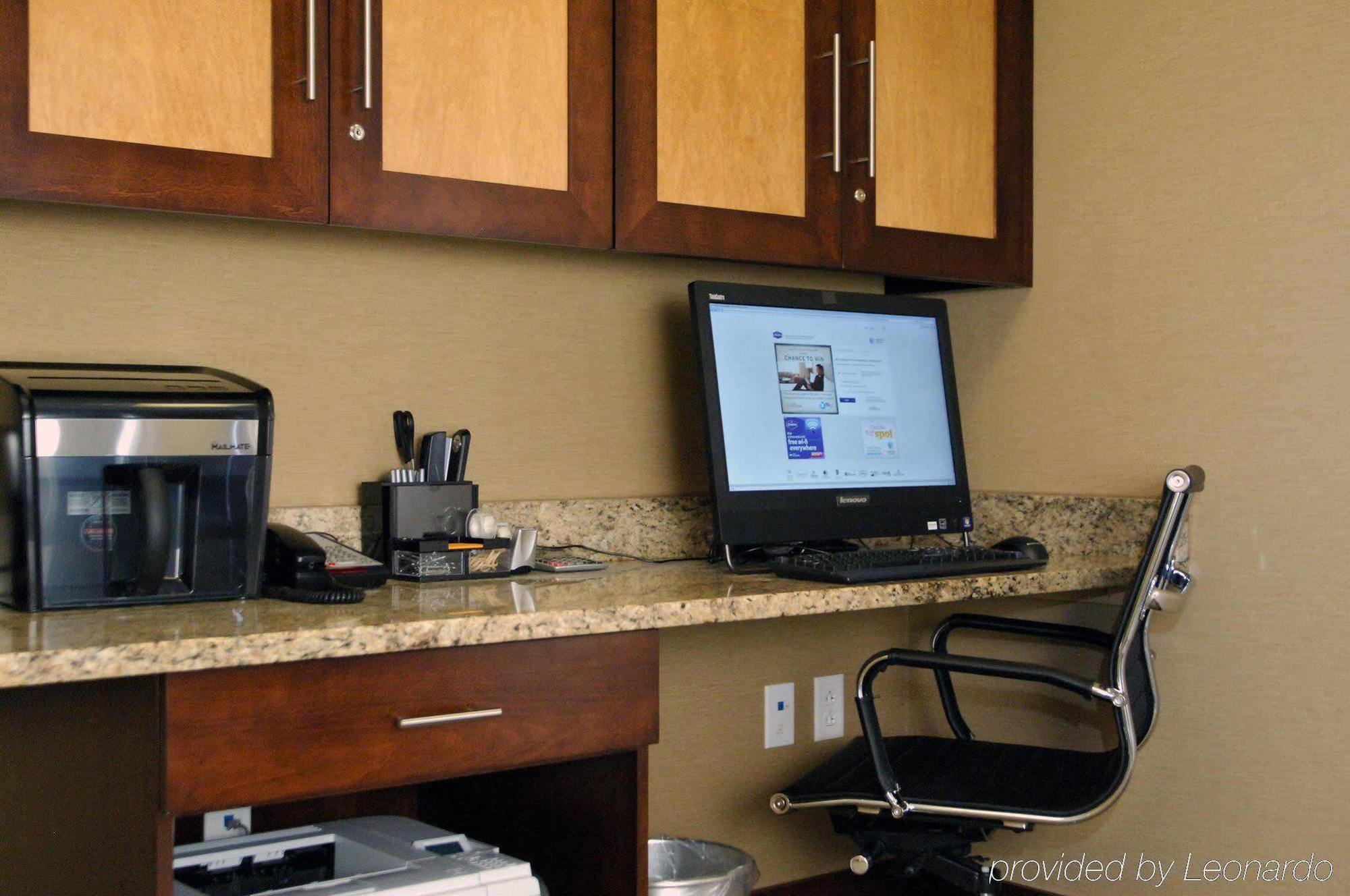 Hampton Inn & Suites Philadelphia/Bensalem Esterno foto